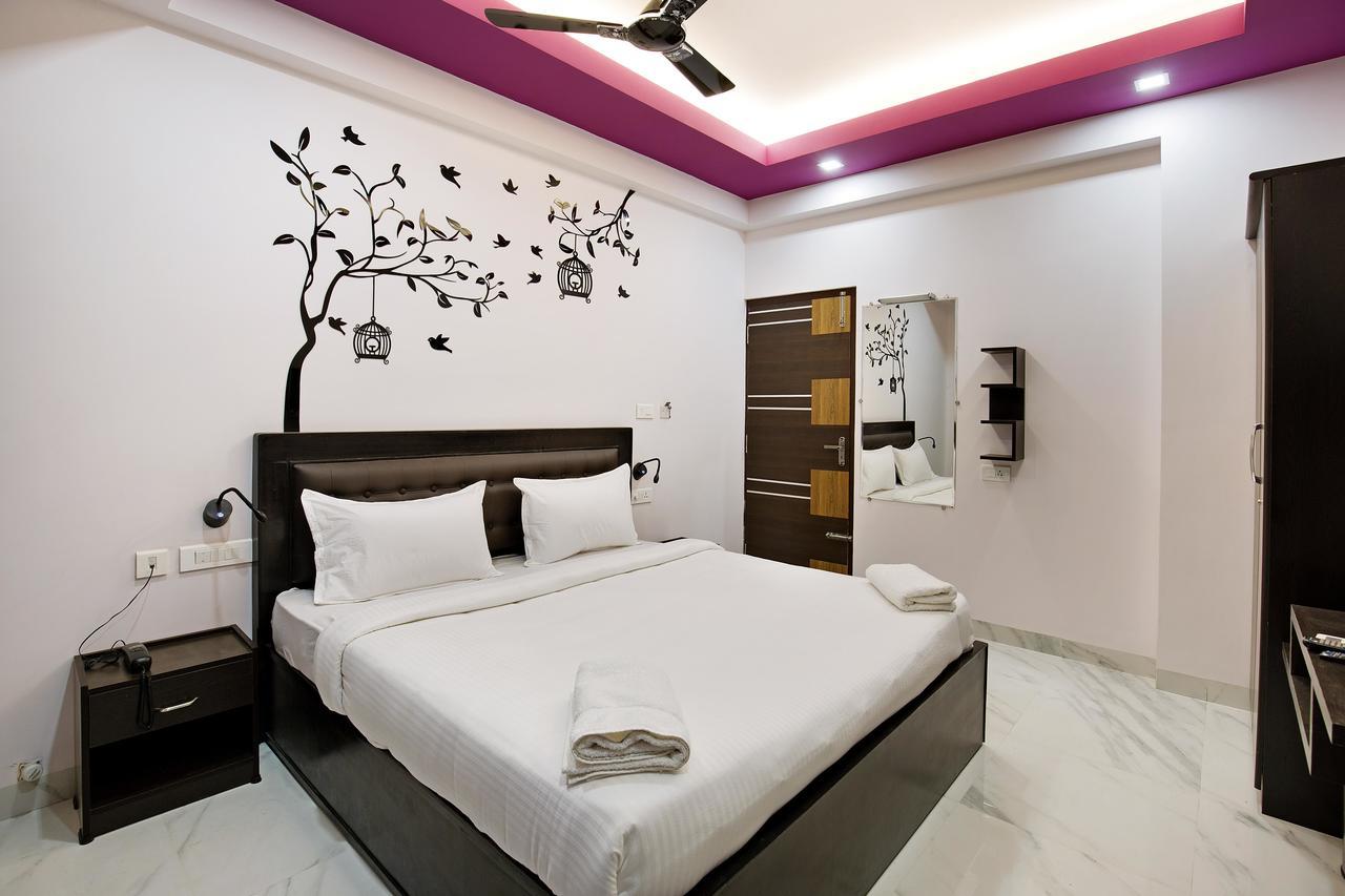 Crystal Lake Suites Coimbatore Extérieur photo